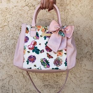 Pink Betsey Johnson bag